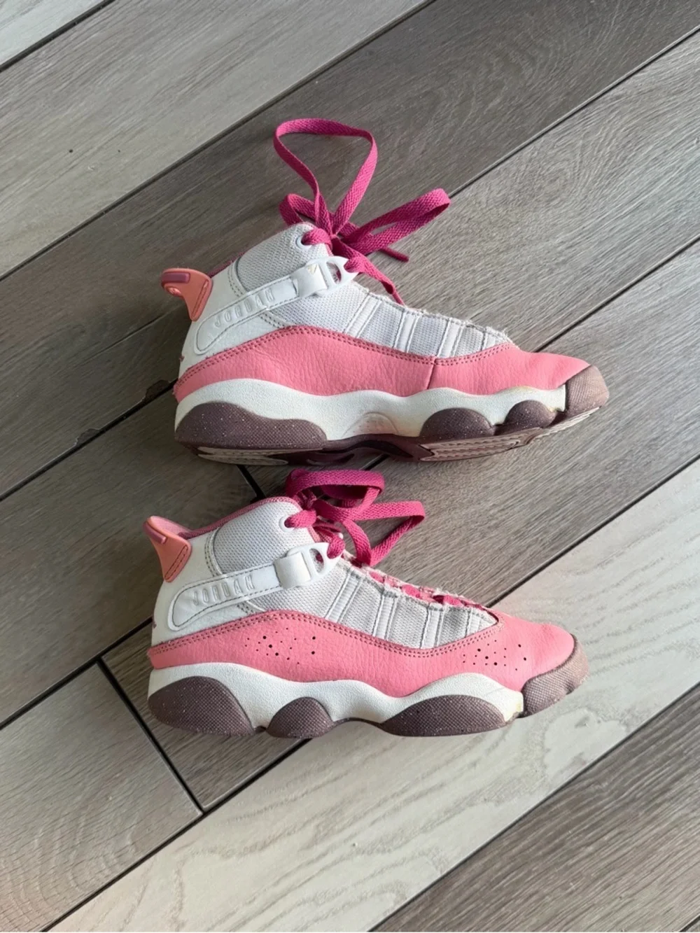 Jordan 6 Rings GS sneakers in the 